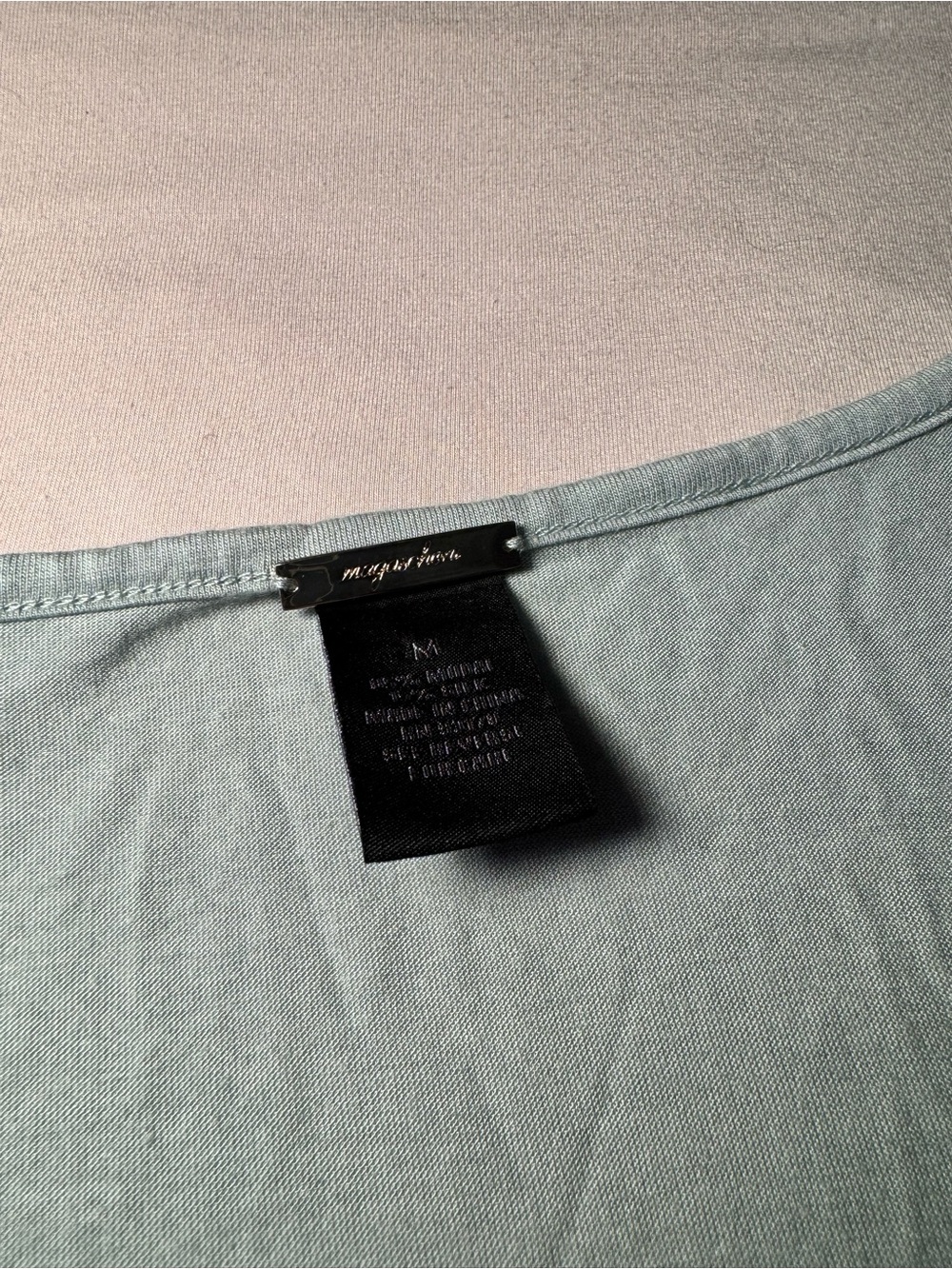 Magaschoni Casual Modal & Silk Blend Light Blue V‑Neck Short Sleeve Tee - Picture 4 of 5